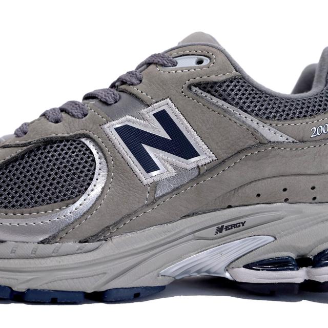 NEW BALANCE ML2002RA GRAY × NAVY ニューバランス スニーカー