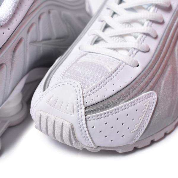 NIKE SHOX R4 WHITE SILVER ナイキ ショックス スニーカー ( 白 NIKE SHOX R4 WHITE SILVER ナイキ ショックス スニーカー ( 白