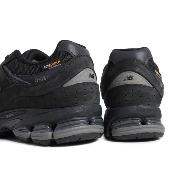 海外限定 NEW BALANCE ニューバランス 2002 コーデュラ スニーカー 