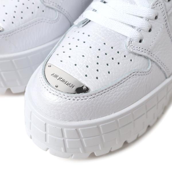 NIKE ナイキ エアジョーダン ブルックリン スニーカー WMNS AIR JORDAN 1 BROOKLYN LOW METALLIC SILVER ( 厚底 レディース ウィメンズ HF3184-100 )_2