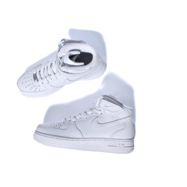 NIKE ウィメンズ AF1 ミッド 07 ホワイト DD9625-100 Amazon.com | Nike Women's Air Force 1 '07 Mid Shoes (White