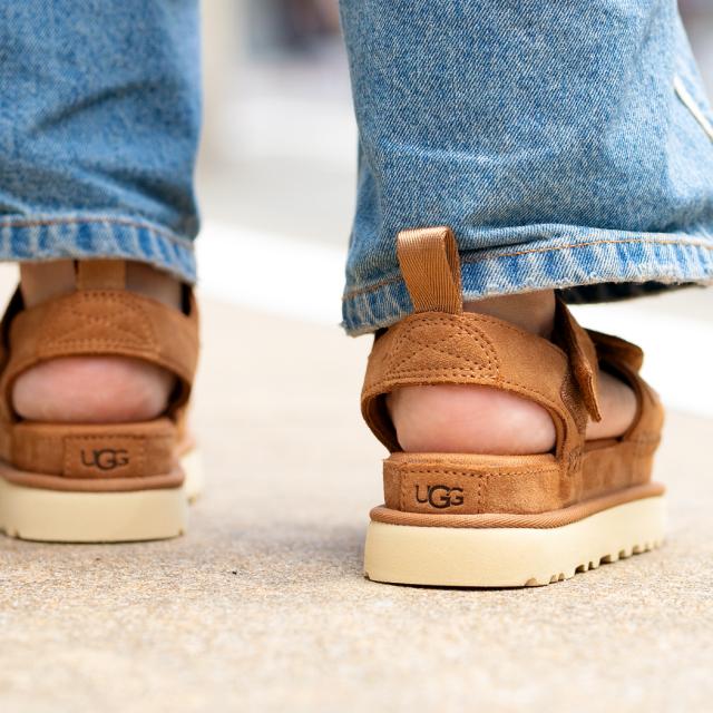 UGG W GOLDENSTAR CHESTNUT アグ ウィメンズ ゴールデンスター