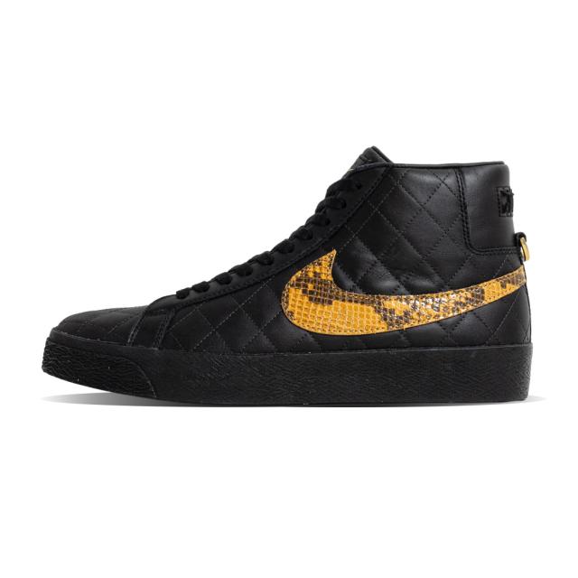 NIKE シュプリーム × ナイキ コラボ SB ズーム ブレーザー ミッド