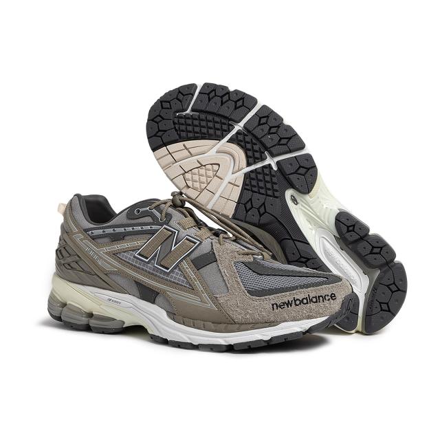 NEW BALANCE エヌ.ハリウッド × インヴィンシブル × ニューバランス スニーカー N.HOOLYWOOD M1906NIH GRAY TITAN ( グレー コラボ グレージュ )