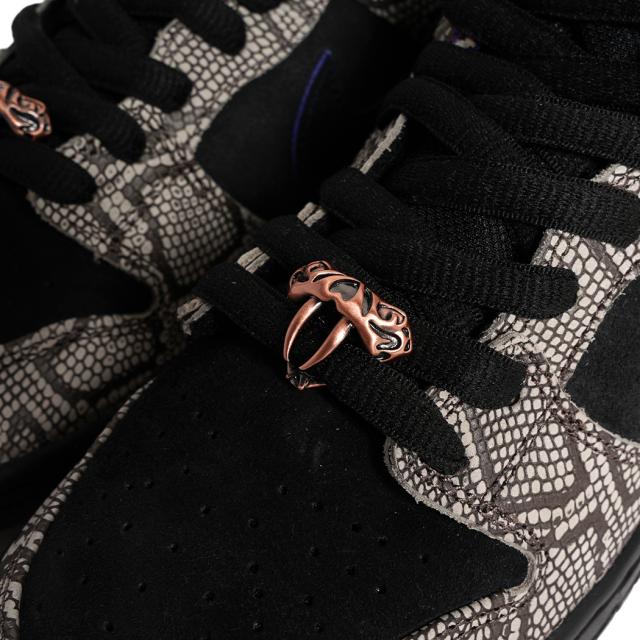 NIKE SB x Dashawn Jordan DUNK LOW BRIGHT SQRUCE ナイキ スケート ダショーン ジョーダン ダンク ロー スニーカー SKATE IB6208-200