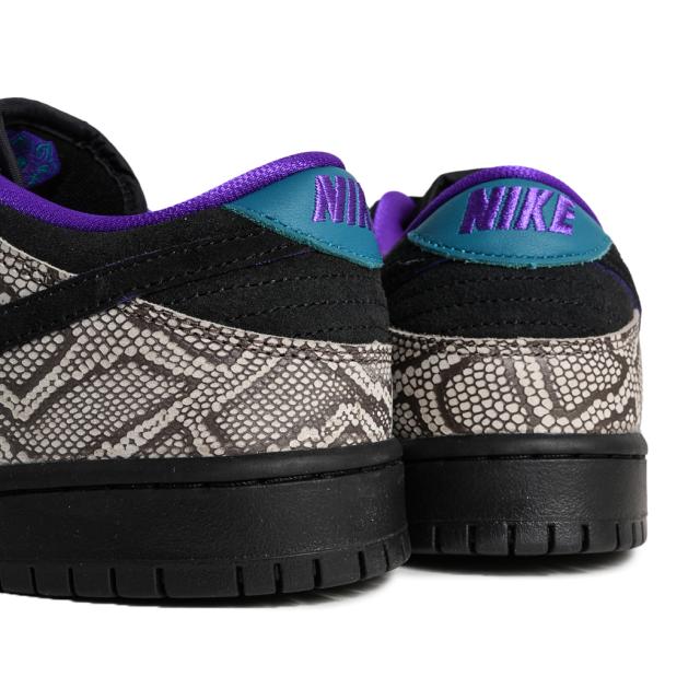 NIKE SB x Dashawn Jordan DUNK LOW BRIGHT SQRUCE ナイキ スケート ダショーン ジョーダン ダンク ロー スニーカー SKATE IB6208-200