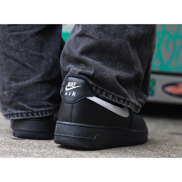 NIKE AIR FORCE 1 07 MONO BLACK ナイキ エアフォース スニーカー ( 黒