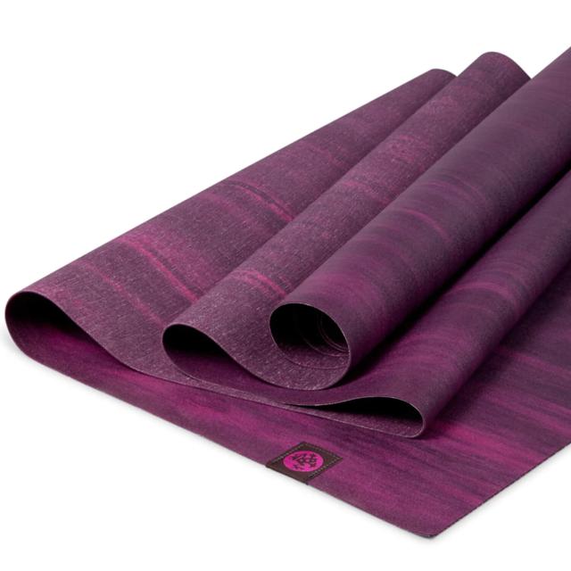 マンドゥカ ヨガマット 折りたたみ ヨガラグ ホットヨガ 滑らない トラベル エコスーパーライト 1.5mm ルイボスマーブル manduka eco super lite 日本正規品 ヨガラグマンドゥカ ピラティスマット おしゃれ