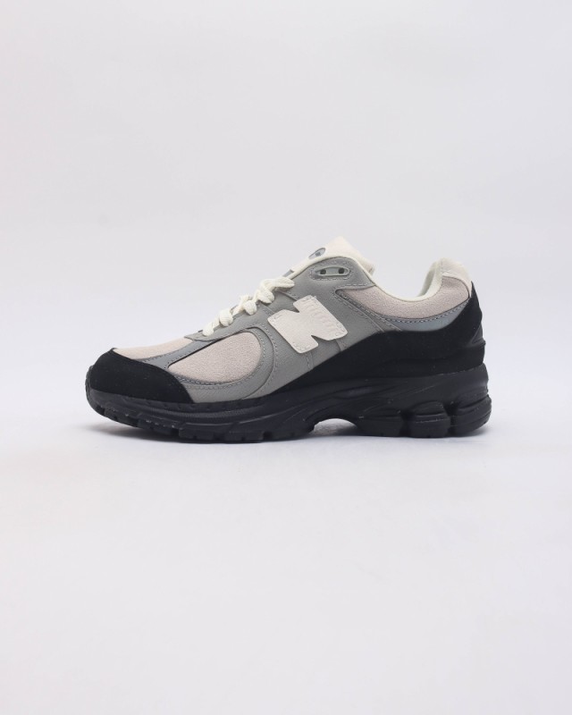 ニューバランス M2002R NEW BALANCE M2002R GRAY width D  スニーカー ABZORB N-ERGY ワイズの通販は