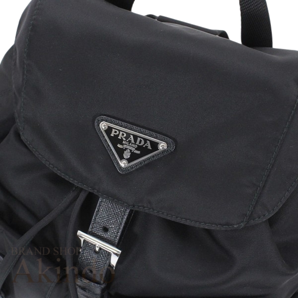 【新品・未使用】プラダ バックパック リュックサック コンパクト 黒 ナイロン レザー ブラック レディース 1BZ677 NERO PRADA カジュアル ビジネス 通勤 通学 バッグ BAG 便利 ブランド 定番 人気 プレゼント ギフト_4