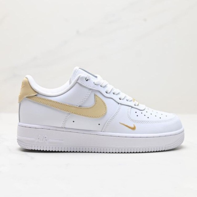 NIKE WMNS AIR FORCE 1 LOW 07 BEIGE ナイキ ウィメンズ エアフォース1 ロー 07 エッセンシャル ベージュ CZ0270-105