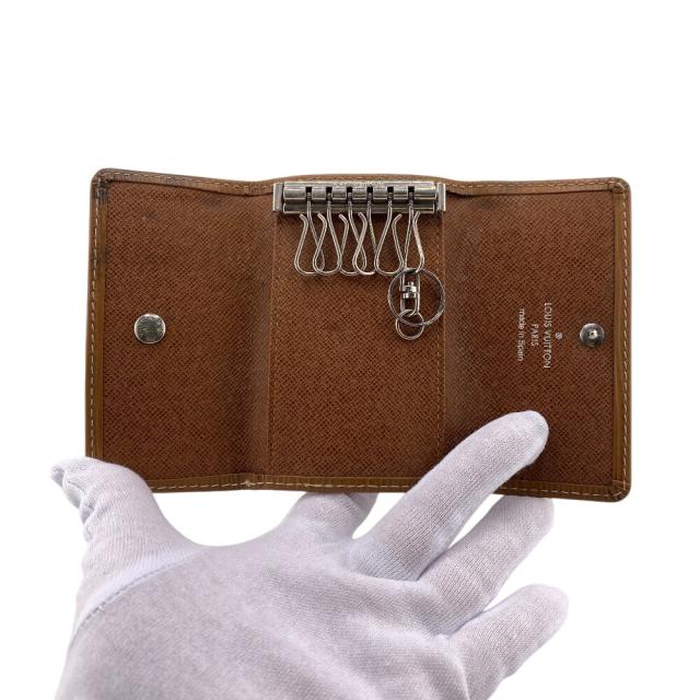 ルイヴィトン LOUIS VUITTON キーケース エピ ミュルティクレ6 M6381I ベージュ ルイヴィトン LOUIS VUITTON キーケース エピ ミュルティクレ6 M6381I
