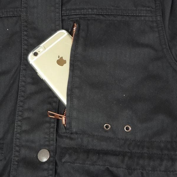 リーバイス レディース ライトウェイトバデッドパーカー ブラック