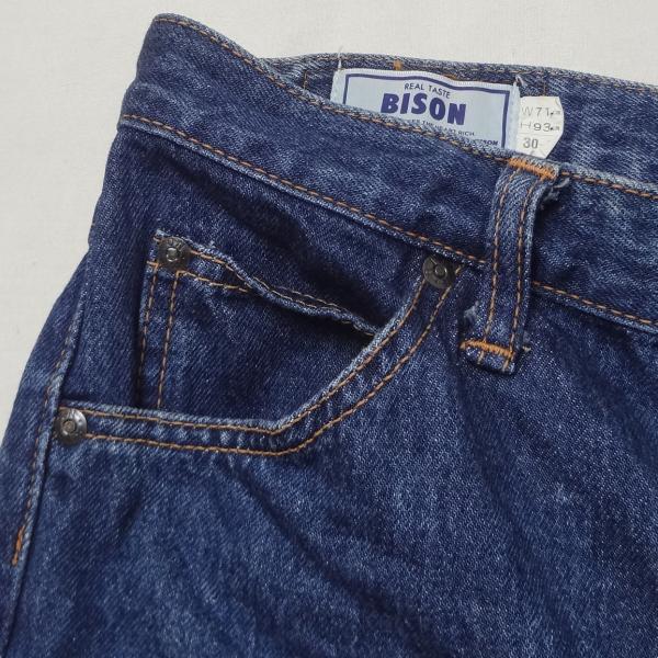 フレアー ベルボトム ラッパ 日本製 W30インチ ジーンズ BISON バイソン 廃番モデル メンズカジュアルアメカジ〇 フレアー ベルボトム ラッパ 日本製 W30インチ ジーンズ BISON