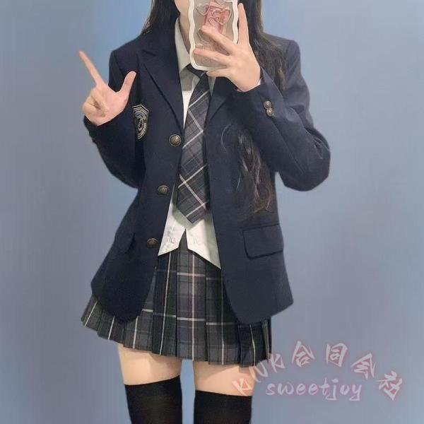 卒業式入学式スーツ女の子5点セットKNK(株）チェック柄ジャケット＋スカートなどのジュニアフォーマルで小学生のJK制服風コーデ春秋対応