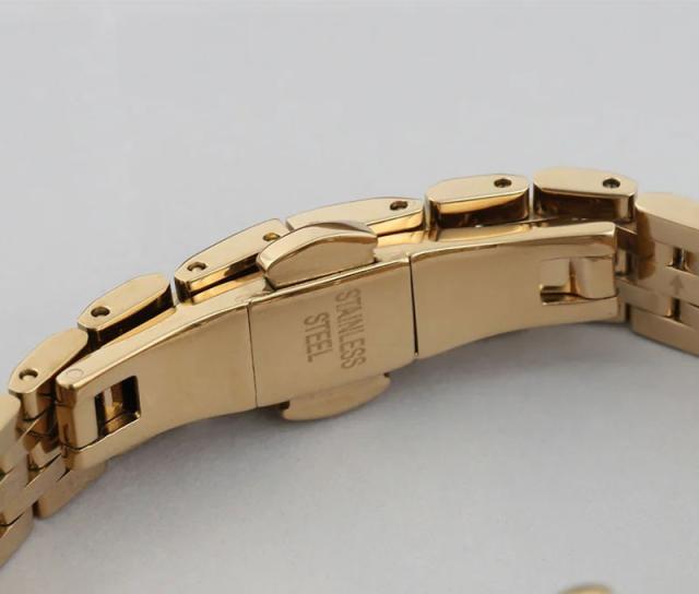 【テレビドラマで芸能人も愛用の】ルクレア レディス腕時計L＊CREA ルクレア LC2401GP5L ソーラー 白蝶貝ダイヤル キュービックジルコニア メタルバンド ラッピング無料 手書きのメッセージ お付けします クリスマスプレゼント