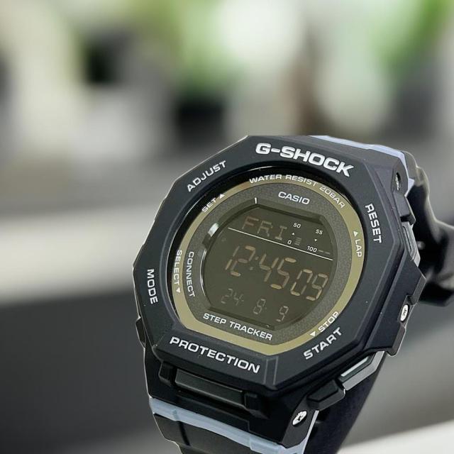 【新品＆安心の正規品】カシオ腕時計 ジーショックG-SHOCK  国内正規品Bluetooth搭載 バイオマスプラスチック採用 GMD-B300-1JF ブラック ラッピング無料 手書きのメッセージカード