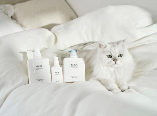 MILK.(ミルク) シャンプー＆トリートメント 本体セット 神奈川倉庫の