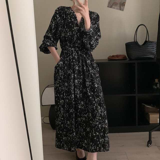 ワンピース レディース ミモレ丈 カシュクール Vネック モノトーン ドローストリング ハイウエスト ウエストマーク フレアスカート 膝丈の通販は 6,810円