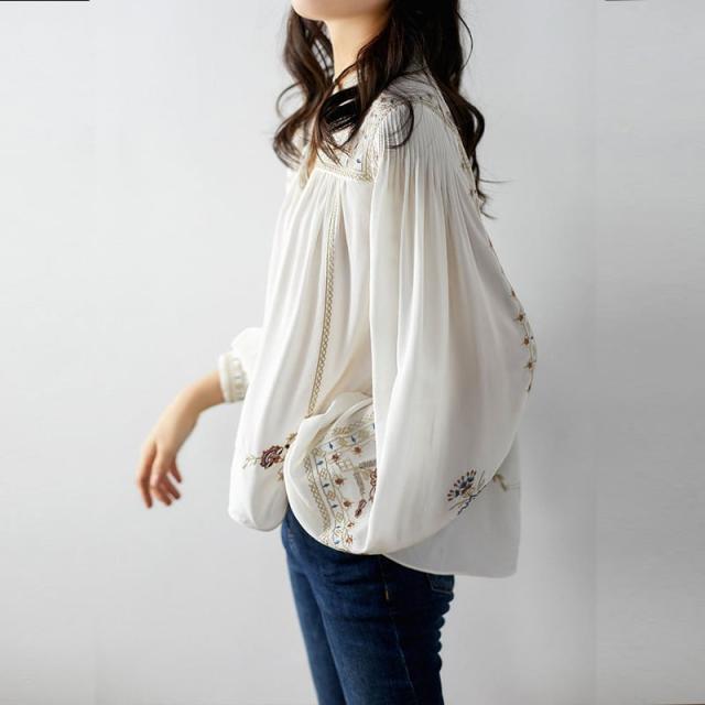 レディーストップス 春新作 春秋冬 韓国ファッション ボヘミアン風 長袖シャツブラウス 大人可愛い オフィス向け ボリューム袖 大きいサイズ