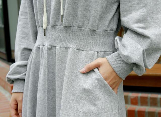 フード付きスウェットワンピース ロング ロング丈 袖あり l フレア セミフレア 0 ウエストマーク フード付き 綿 かわいい 大人可愛い きれいめ フード付きスウェットワンピース ロング ロング丈 袖あり l フレア