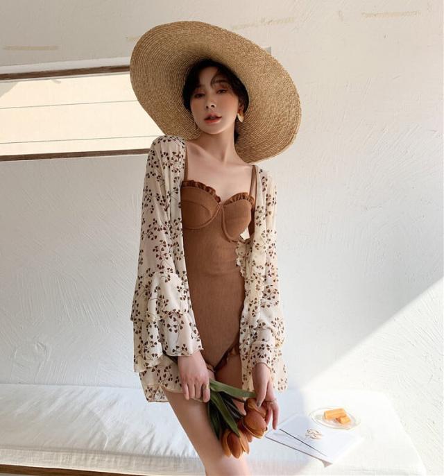 水着 2点セット ワンピース l フリル カーディガン スイムウェア  海 ビーチ リゾート プール レジャー 大人可愛い 韓国ファッション