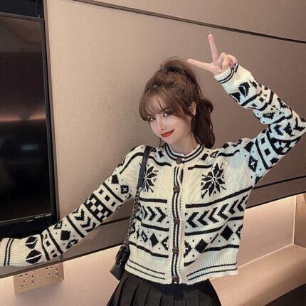 ノルディック柄カーディガン トップス カーディガン l 長袖 ラウンドネック 前開き かわいい 大人可愛い シンプル カジュアル おしゃれ お洒落 大の通販は 5,270円