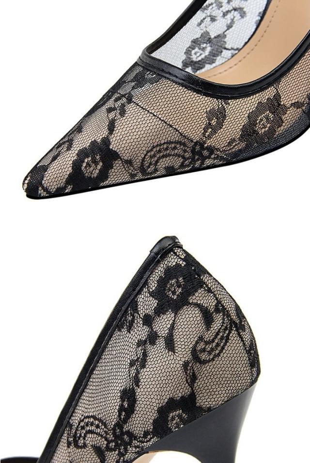 パンプス ポインテッドトゥ 花柄 l ハイヒール 10cmヒール 美脚 脚長