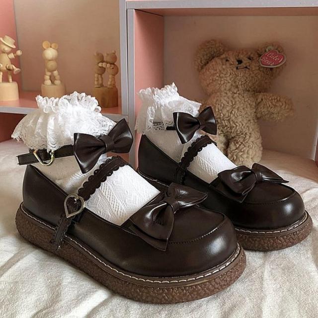 シューズ レディース 靴 l クツ パンプス ローファー フラットソール ヒール無し ストラップ付き アンクルストラップ ラウンドトゥ 華やか 甘め