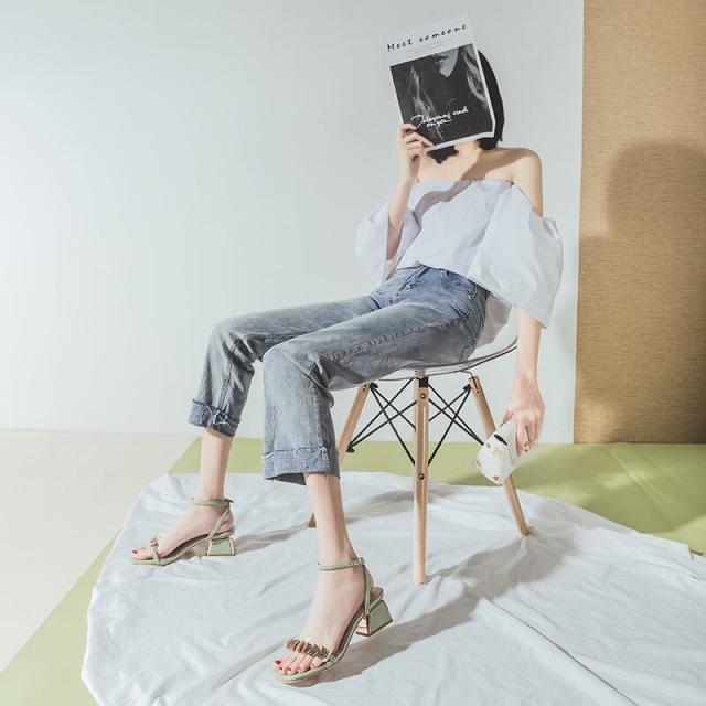 サンダル レザー クリア l チャンキーヒール スクエアトゥ オープン