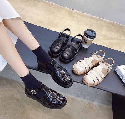 マット ブライト レザー l シューズ 靴 くつ クツ サンダル 4cmヒール 厚底 ミドルヒール ラウンドトゥ アンクルストラップ 歩きやすい ベル