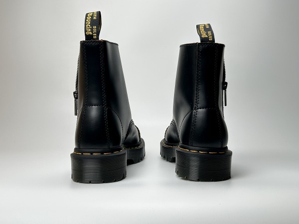 訳あり品 ドクターマーチン 1460 BEX レースレス 8 ホール ブーツ 24.0cm UK5.0  ブラック 26664001 男性用兼女性用 DR．MARTENS (dm558)