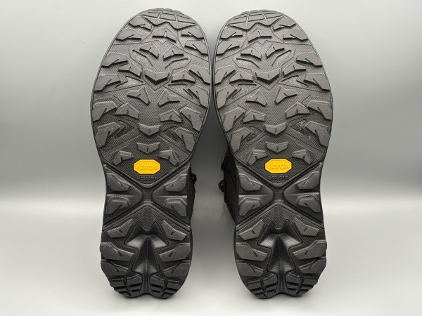 訳あり品 HOKA ホカ ハイキングシューズ アナカパ 2 ミッド GTX 25.5cm US7.5 ブラック×ブラック メンズ (ho017)