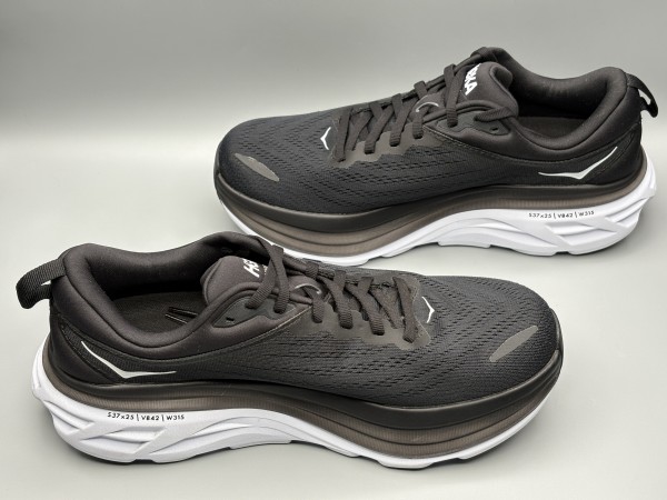 訳あり品 HOKA ホカ ランニングシューズ ボンダイ 8 27.0cm US9.0 ブラック×ホワイト メンズ (ho018)