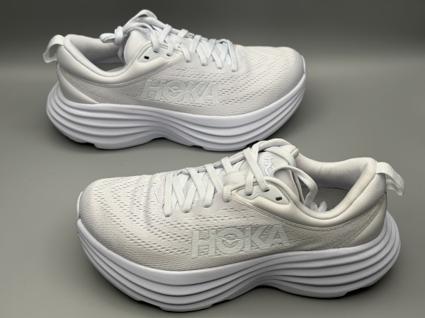 訳あり品 HOKA ホカ ランニングシューズ ボンダイ 8 23.0cm US6.0 ホワイト×ホワイト レディース (ho020)