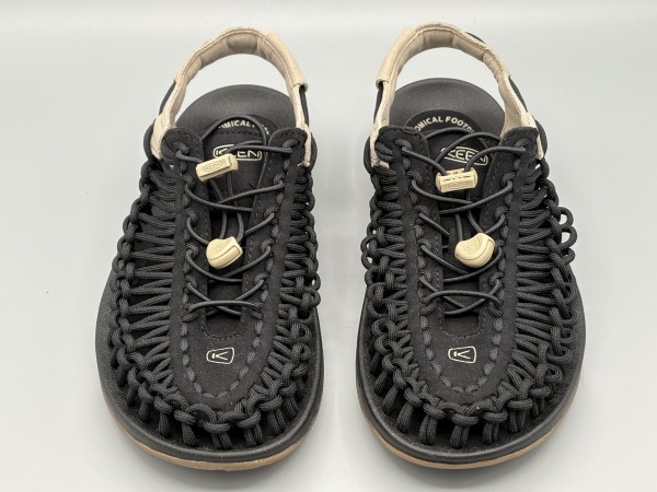 訳あり品 キーン ユニーク 25.0cm US7.0 ブラック×プラザトープ 1027437 男性用 KEEN 並行輸入品 (ke179)