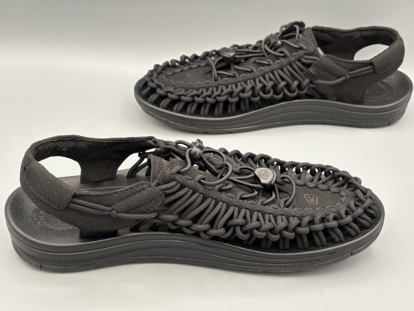 訳あり品 キーン ユニーク 26.5cm US8.5 ブラックxブラック 1014097 男性用 KEEN UNEEK 並行輸入品 (ke185)