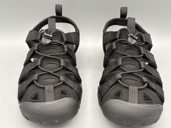 訳あり品 キーン クリアウォーター CNX 27.0cm US9.0 トリプルブラック 1026311 男性用 KEEN 並行輸入品 (ke186)