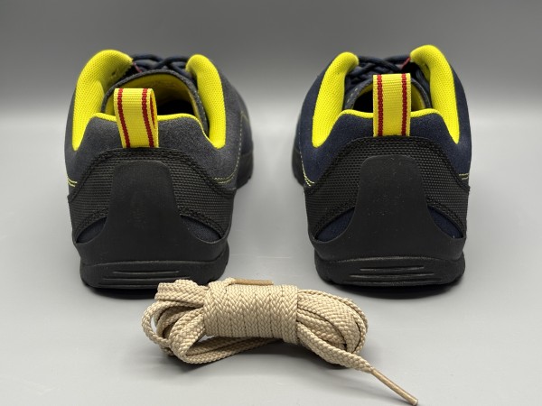 訳あり品 KEEN キーン スニーカー ジャスパー 27.0cm US9.0 ブラックアイリス×レッド メンズ (ke192)