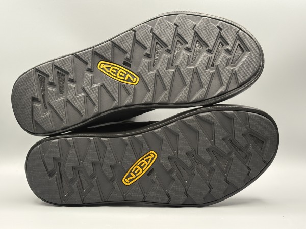 訳あり品 KEEN キーン ブーツ エレナ チェルシー 24.0cm US7.0 トリプルブラック×ブラック レディース (ke193)