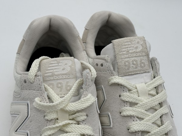 訳あり品 ニューバランス スニーカー 23.5cm US5.5 グレー/73 CM996UM2 男性用兼女性用 NEW BALANCE (nb620)