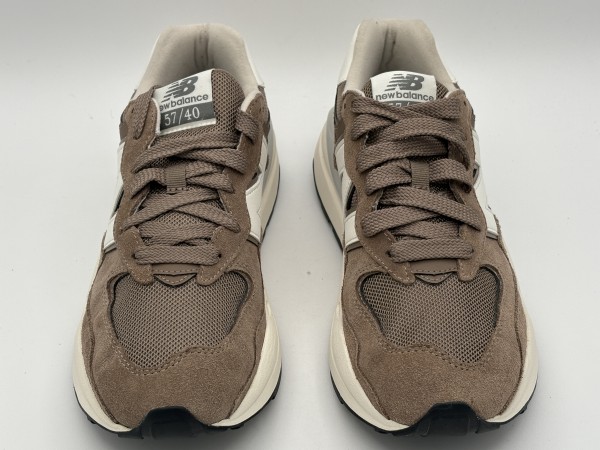 訳あり品 ニューバランス スニーカー M5740ESB 27.0cm US9.0 ブラウン/BROWN M5740ESB 男性用兼女性用 NEW BALANCE (nb625)