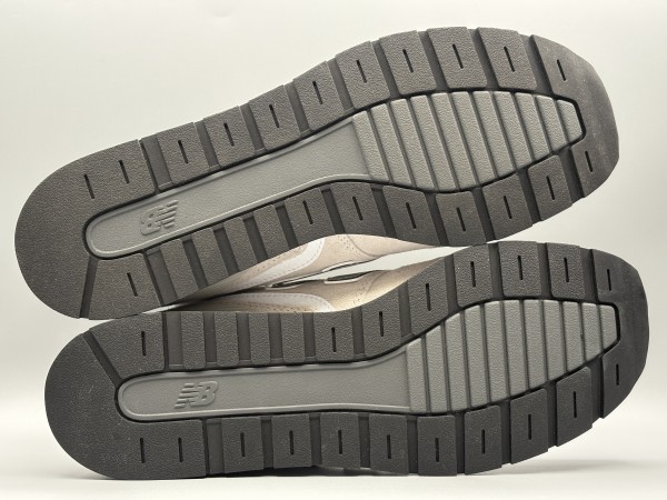 訳あり品 ニューバランス CM996 26.5cm US8.5 ホワイトxグレー 男性用兼女性用 NEW BALANCE 並行輸入品 CM996 (nb710)
