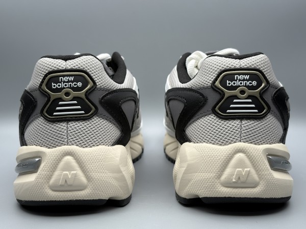 訳あり品 NEW BALANCE ニューバランス スニーカー ML725 27.0cm US9.0 グレー メンズ レディース (nb720)
