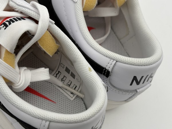 訳あり品 ナイキ スニーカー ブレーザー ロー プラットフォーム 23.0cm ホワイト×ブラック/101 DJ0292 女性用 NIKE (ni114)