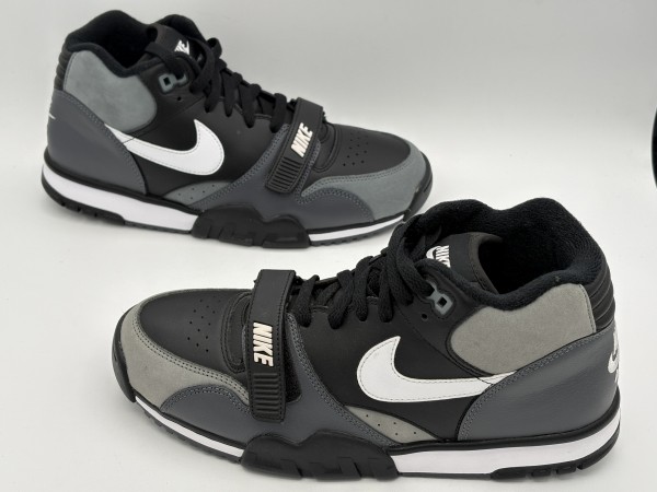 訳あり品 ナイキ スニーカー エア トレーナー 1 27.0cm ブラック×ダークグレー FD0808-001 男性用兼女性用 NIKE (ni119)