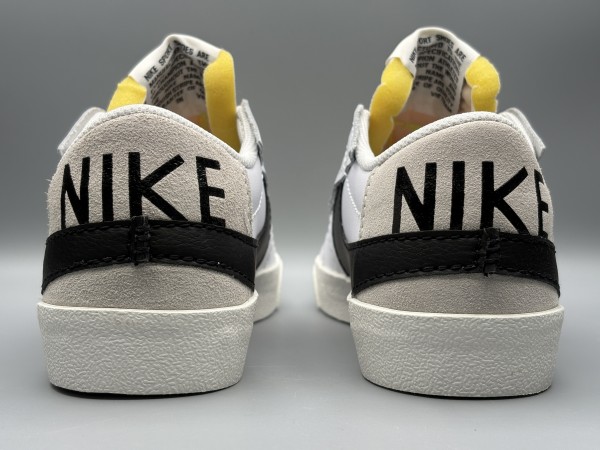 訳あり品 NIKE ナイキ スニーカー ブレーザー ロー 77 ジャンボ 27.5cm ホワイト×ブラック メンズ (ni128)