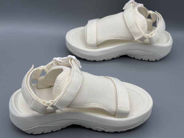 訳あり品 テバ ハリケーン アンプソール ボルト 23.0cm US5/7 ホワイト 1155030 男性用兼女性用 TEVA 並行輸入品 (tv455)