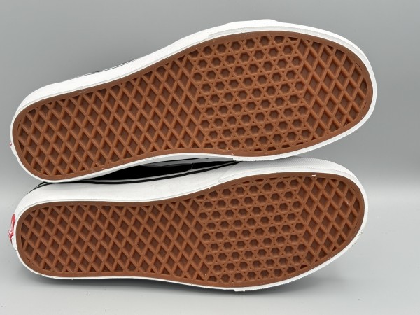 訳あり品 ヴァンズ スケートハイ 28.0cm US10.0 ブラック×ブラック×ホワイト VN000D5IB8C 男性用兼情勢用 VANS (va0015)