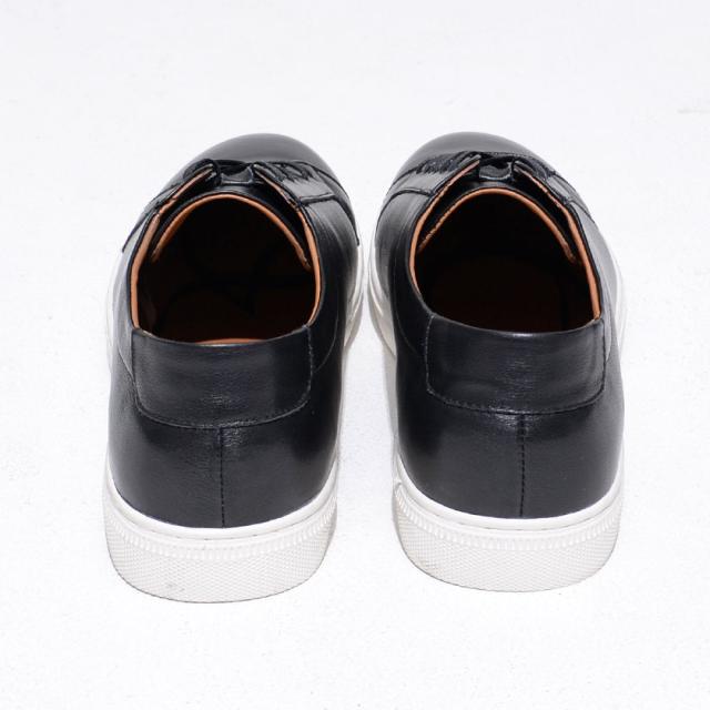 スニーカー メンズ おしゃれ シューズ 靴 クツ くつ 本革 レースアップ 靴 シューズ レザー ローカット シンプル ベーシック 無地 ブラック ホワイト 黒 白 25cm 25.5cm 26cm 26.5cm 27cm 27.5cm 男性 男 SARABANDE サラバンド メンズファッション 即日発送 [6121]